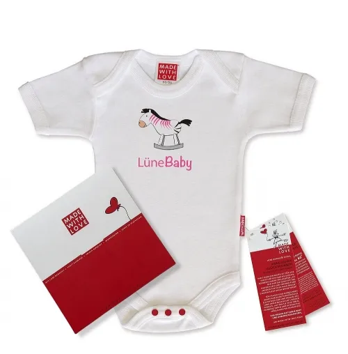 Baby Body weiß, rosa Druck "LüneBaby", inklusive Geschenkverpackung
